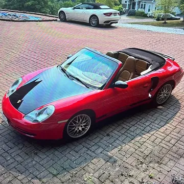 2000 Porsche 911 Carrera 4 Cabriolet