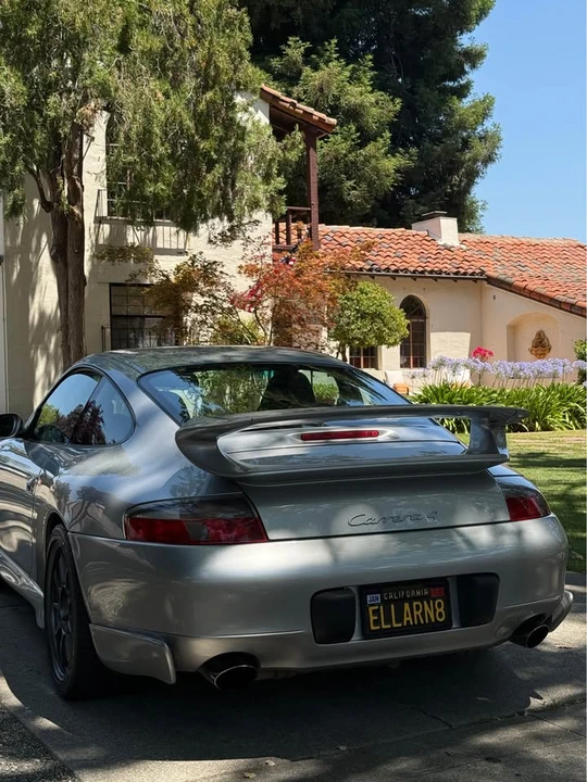 2000 Porsche 996 Carrera 4 - Image 8 of 19