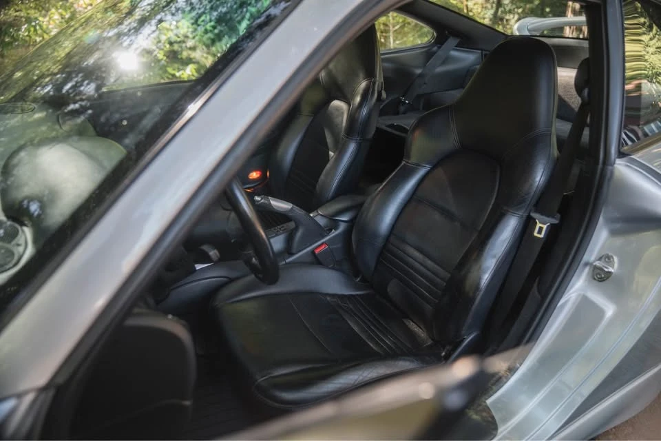 2000 Porsche 996 Carrera 4 - Image 14 of 19