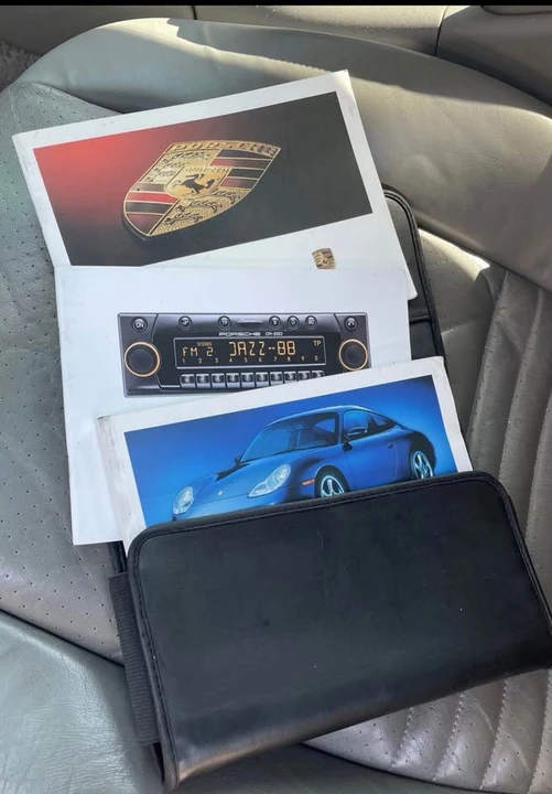 2000 Porsche 996 Carrera 4 - Image 11 of 16