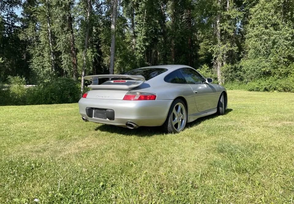 2000 Porsche 996 Carrera 4 - Image 5 of 16