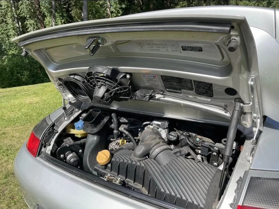 2000 Porsche 996 Carrera 4 - Image 8 of 16