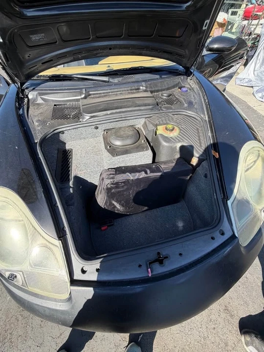 2000 Porsche 996 Carrera 4 - Image 7 of 20