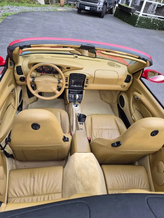2000 Porsche 996 Carrera 4 - Image 7 of 16