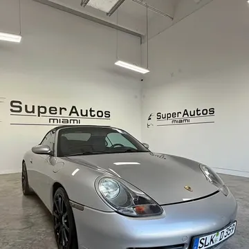 2000 Porsche 911 Carrera 4 Cabriolet