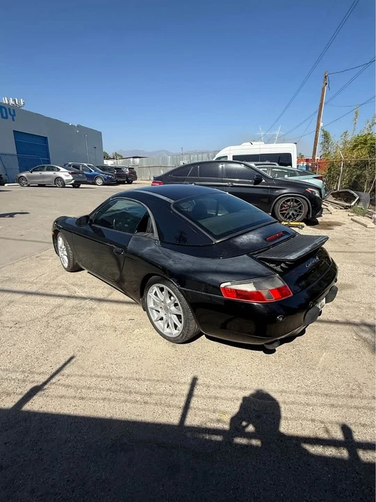 2000 Porsche 996 Carrera 4 - Image 4 of 12