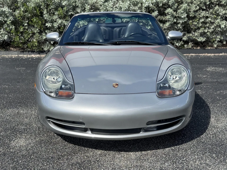 2000 Porsche 996 Carrera 4 - Image 6 of 31