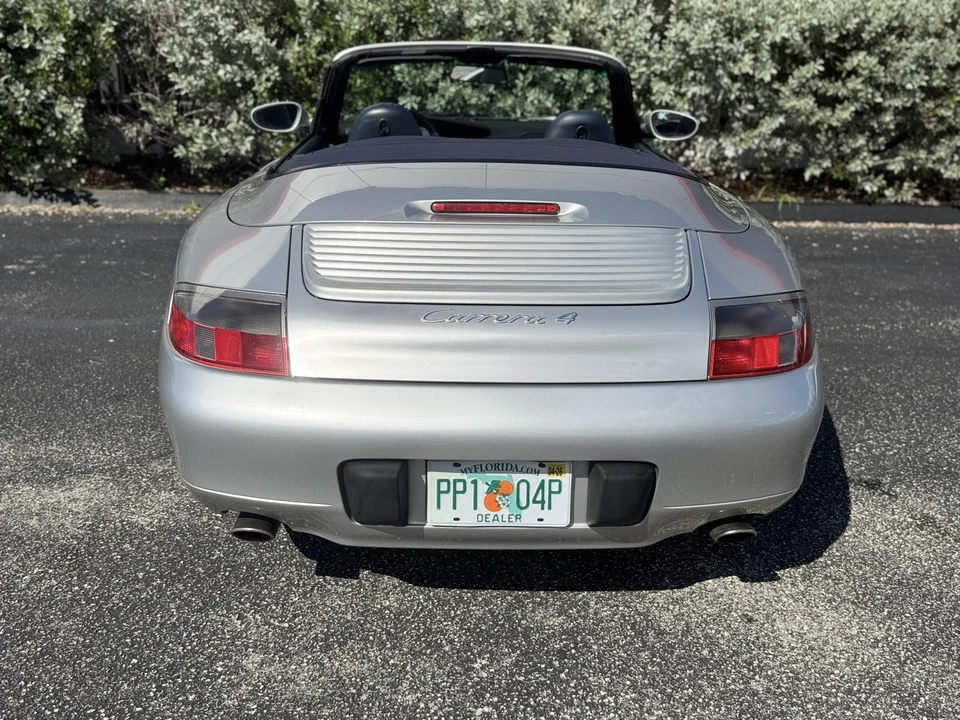 2000 Porsche 996 Carrera 4 - Image 10 of 31