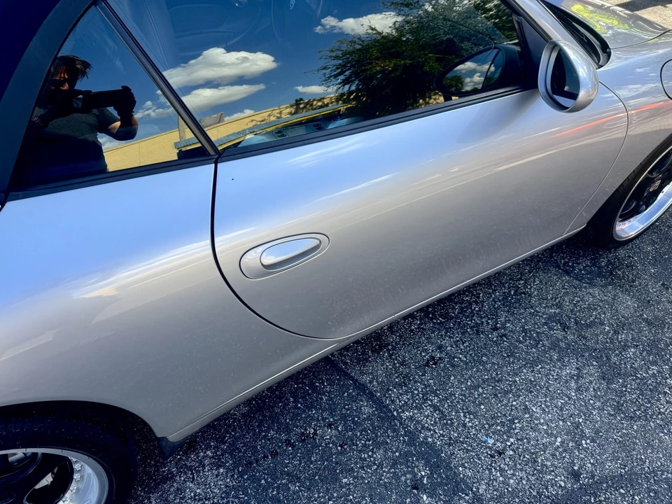 2000 Porsche 996 Carrera 4 - Image 21 of 31