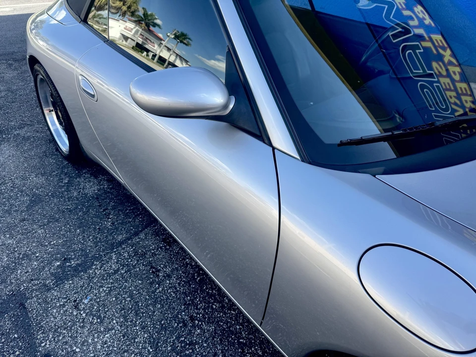 2000 Porsche 996 Carrera 4 - Image 19 of 31