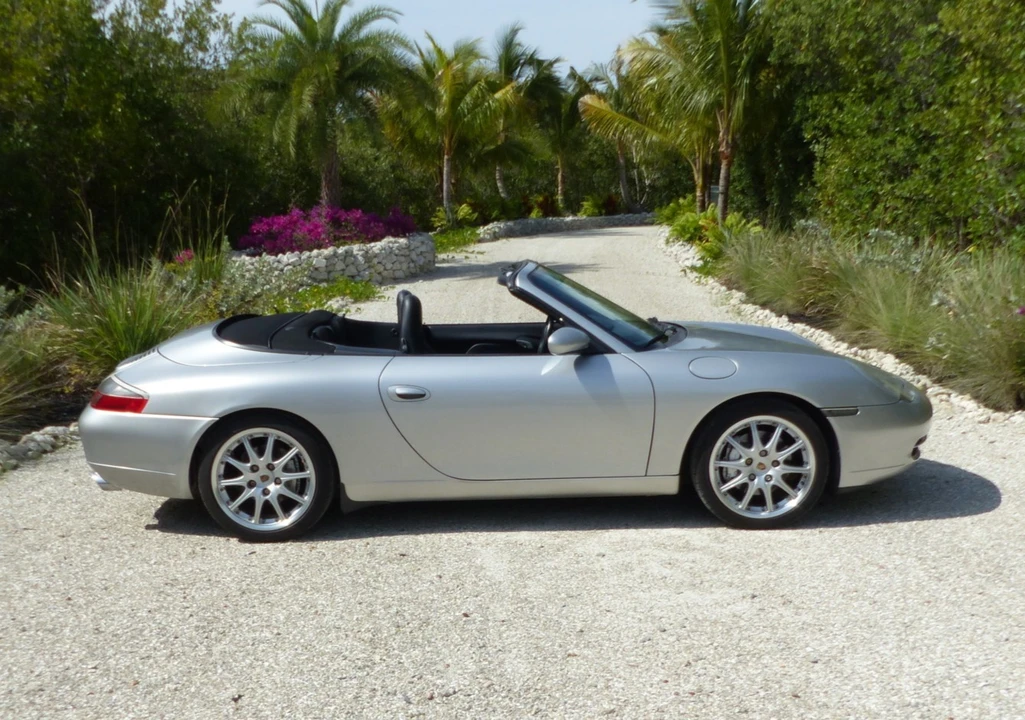 2000 Porsche 996 Carrera - Image 26 of 31