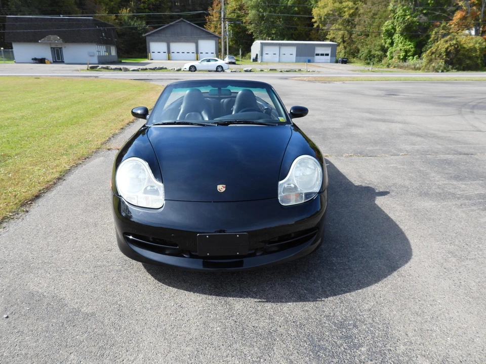 2000 Porsche 996 Carrera - Image 2 of 31