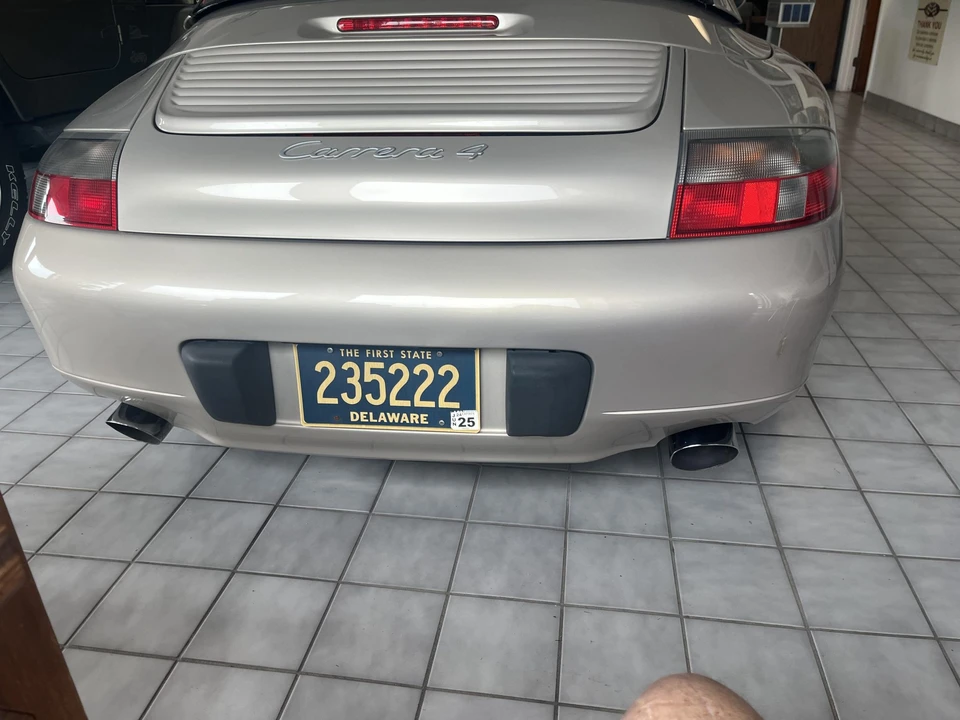2000 Porsche 996 Carrera - Image 19 of 31