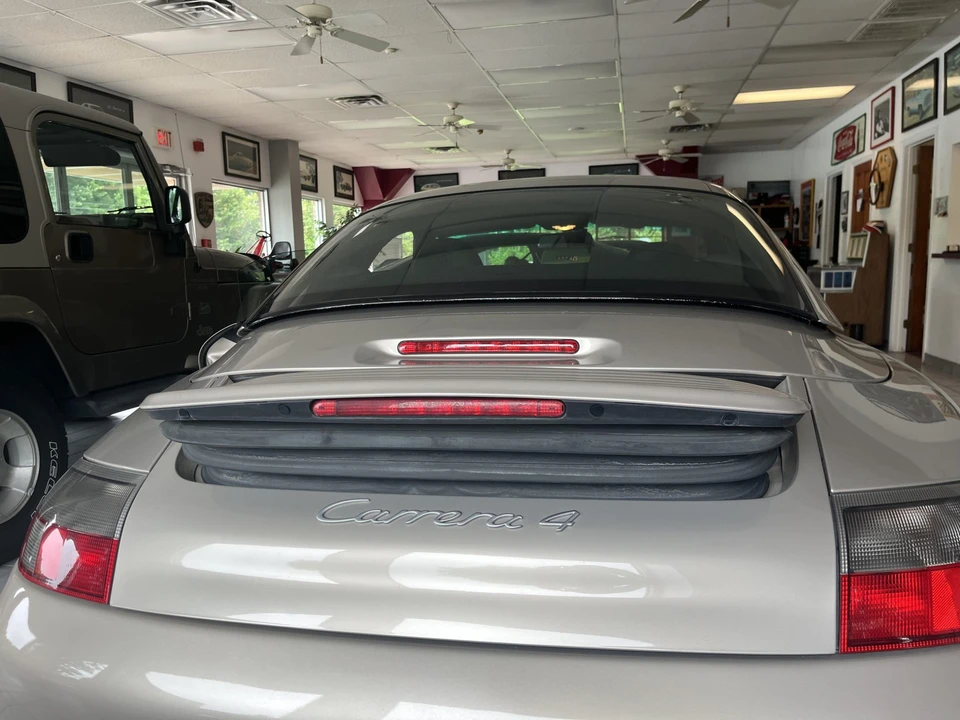 2000 Porsche 996 Carrera - Image 16 of 31