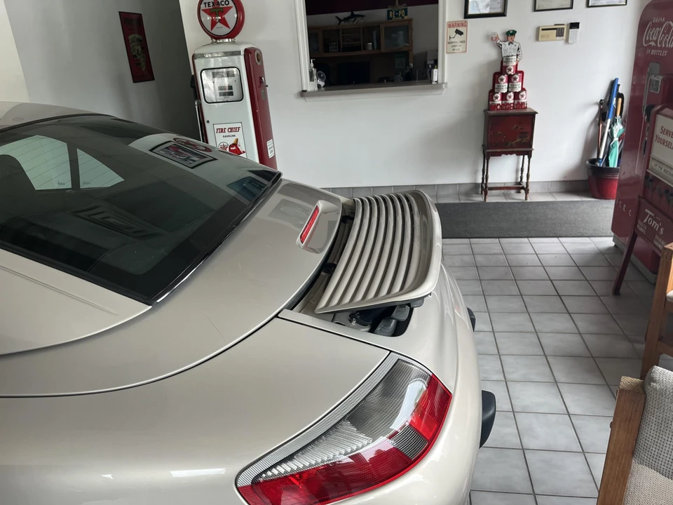 2000 Porsche 996 Carrera - Image 20 of 31