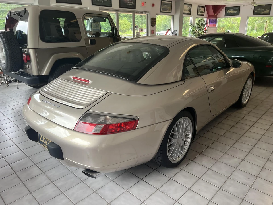 2000 Porsche 996 Carrera - Image 9 of 31