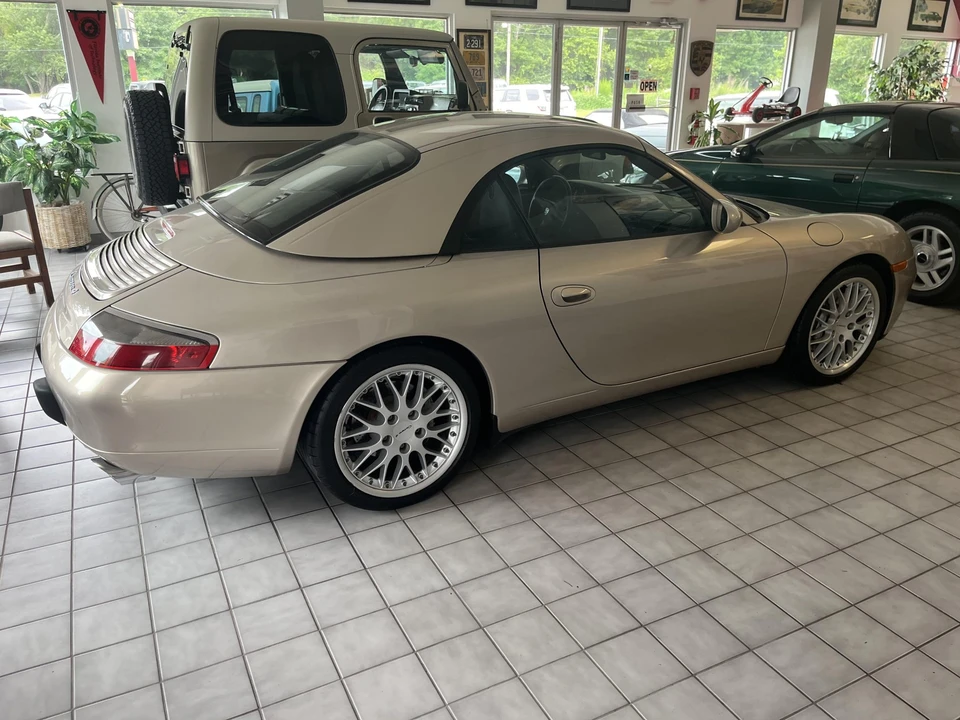 2000 Porsche 996 Carrera - Image 8 of 31