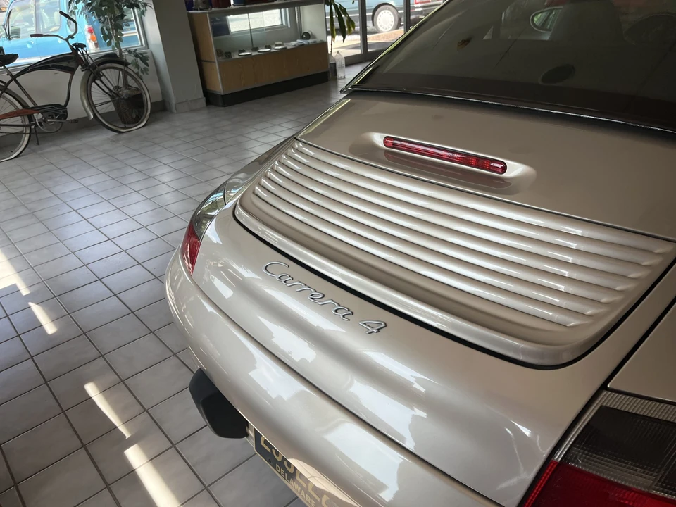 2000 Porsche 996 Carrera - Image 17 of 31