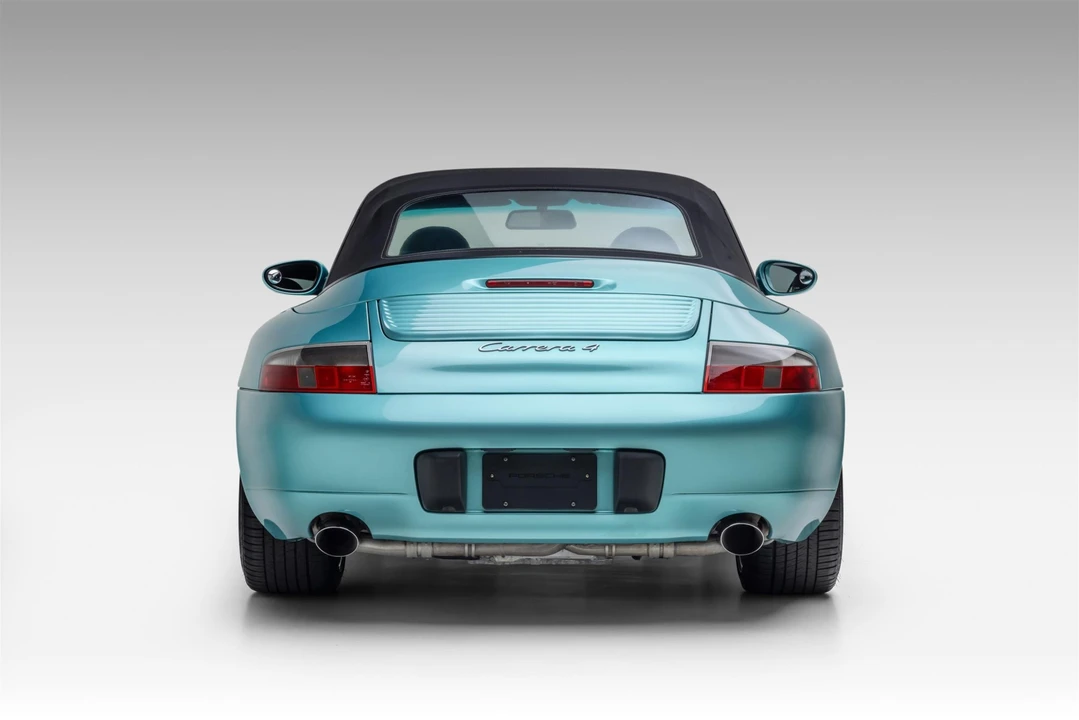 2000 Porsche 996 Carrera 4 - Image 19 of 31