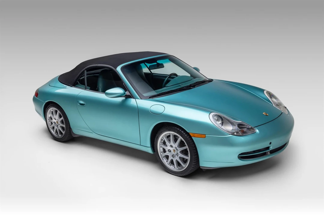 2000 Porsche 996 Carrera 4 - Image 16 of 31