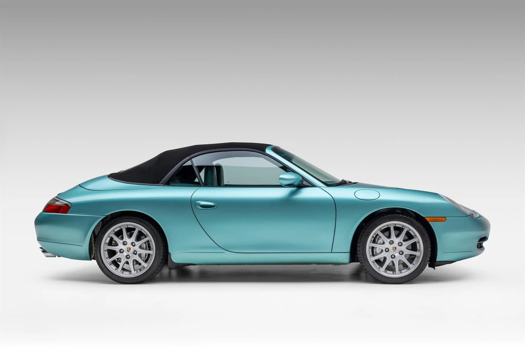 2000 Porsche 996 Carrera 4 - Image 17 of 31