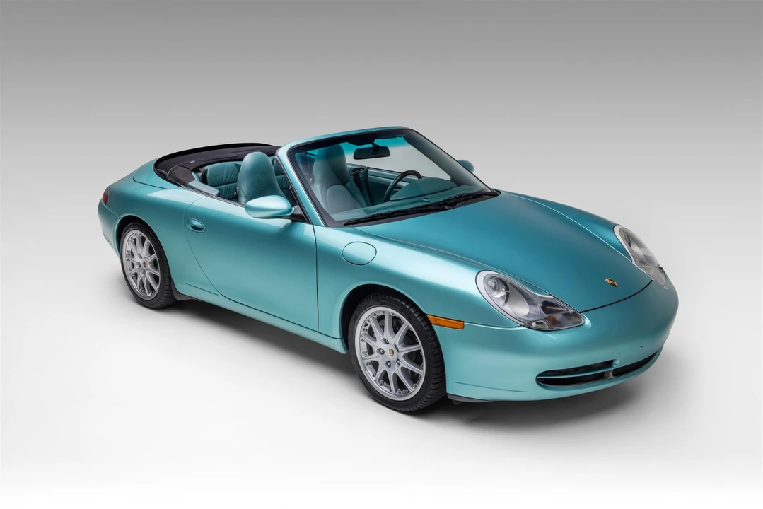 2000 Porsche 996 Carrera 4 - Image 7 of 31