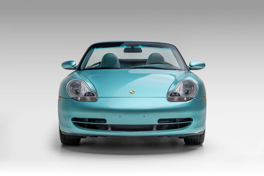 2000 Porsche 996 Carrera 4 - Image 5 of 31