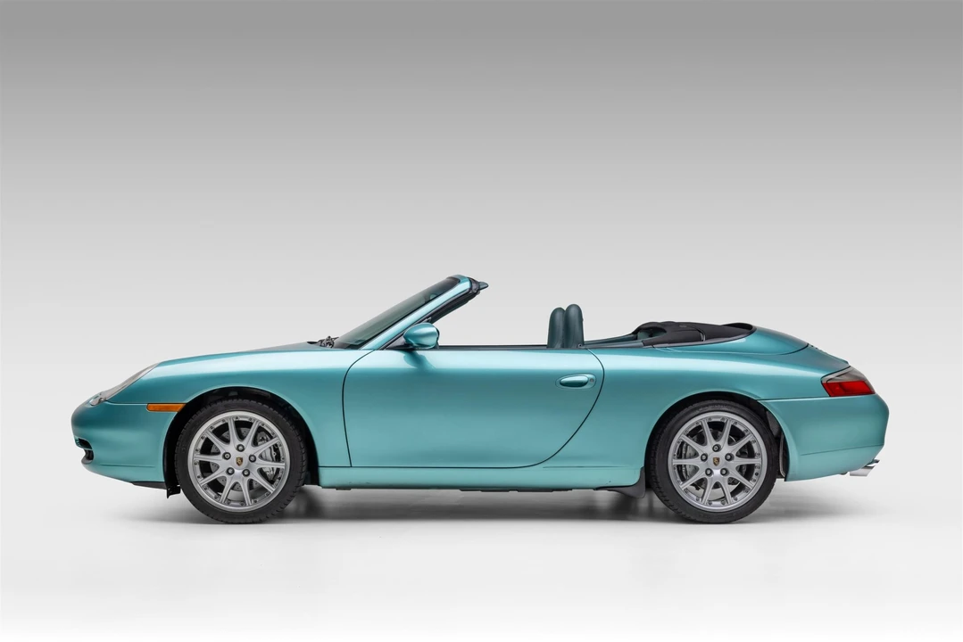 2000 Porsche 996 Carrera 4 - Image 15 of 31