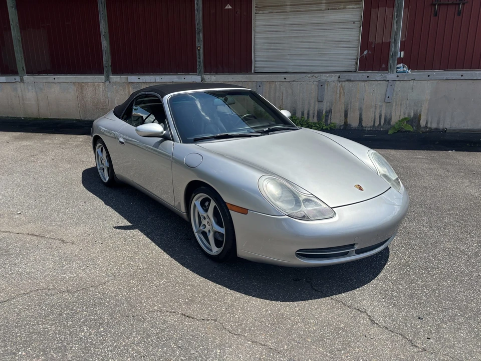 2000 Porsche 996 Carrera - Image 30 of 31