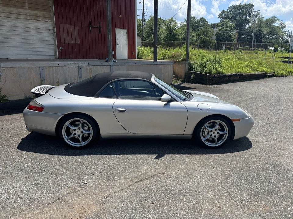 2000 Porsche 996 Carrera - Image 19 of 31