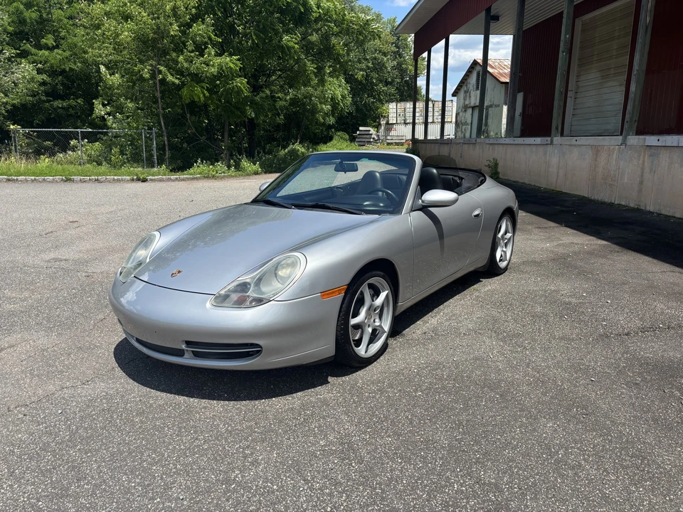 2000 Porsche 996 Carrera - Image 9 of 31