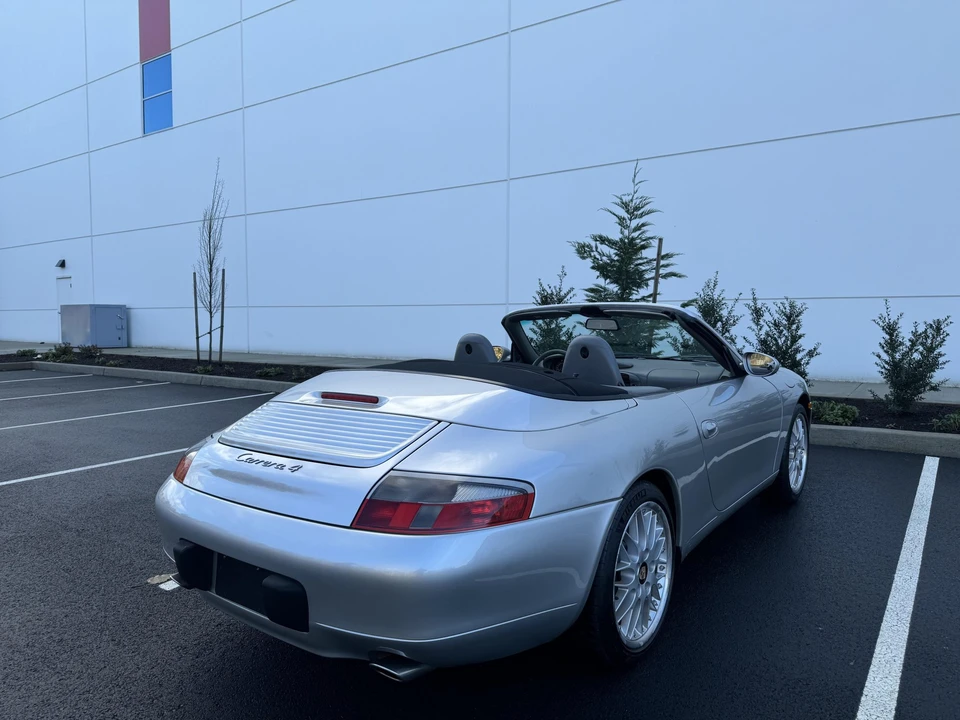 2000 Porsche 996 Carrera - Image 22 of 31