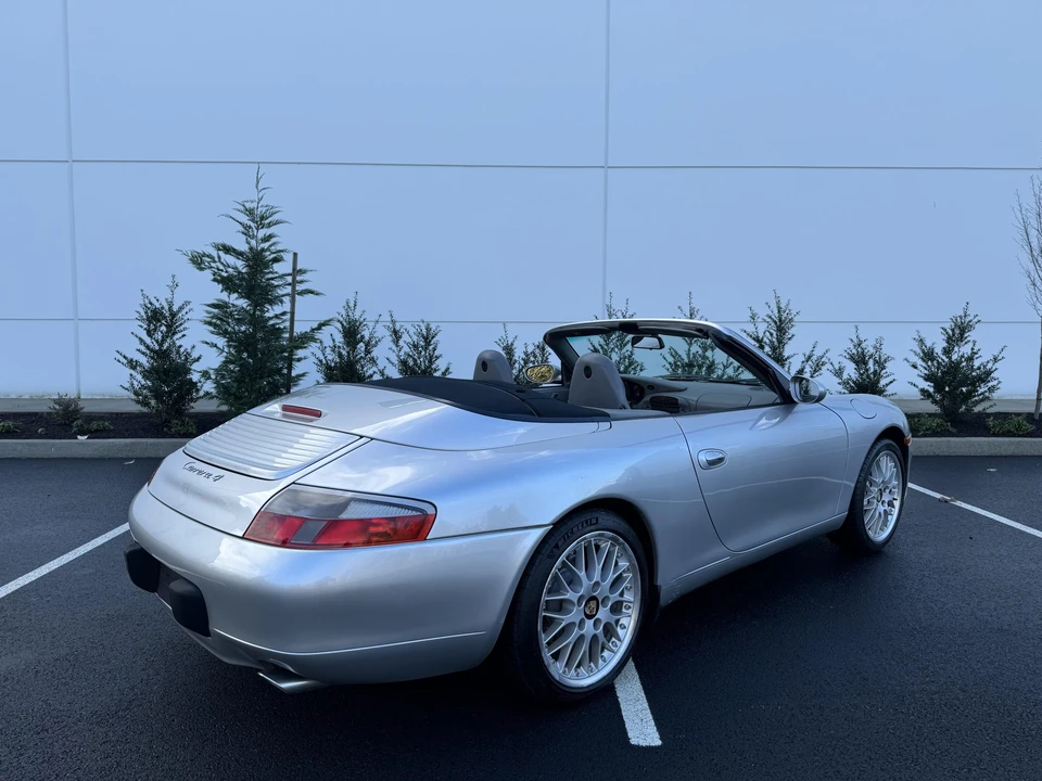 2000 Porsche 996 Carrera - Image 18 of 31