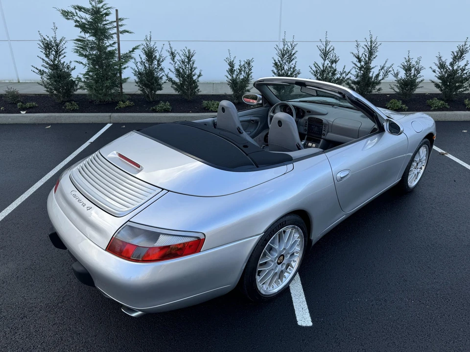 2000 Porsche 996 Carrera - Image 19 of 31