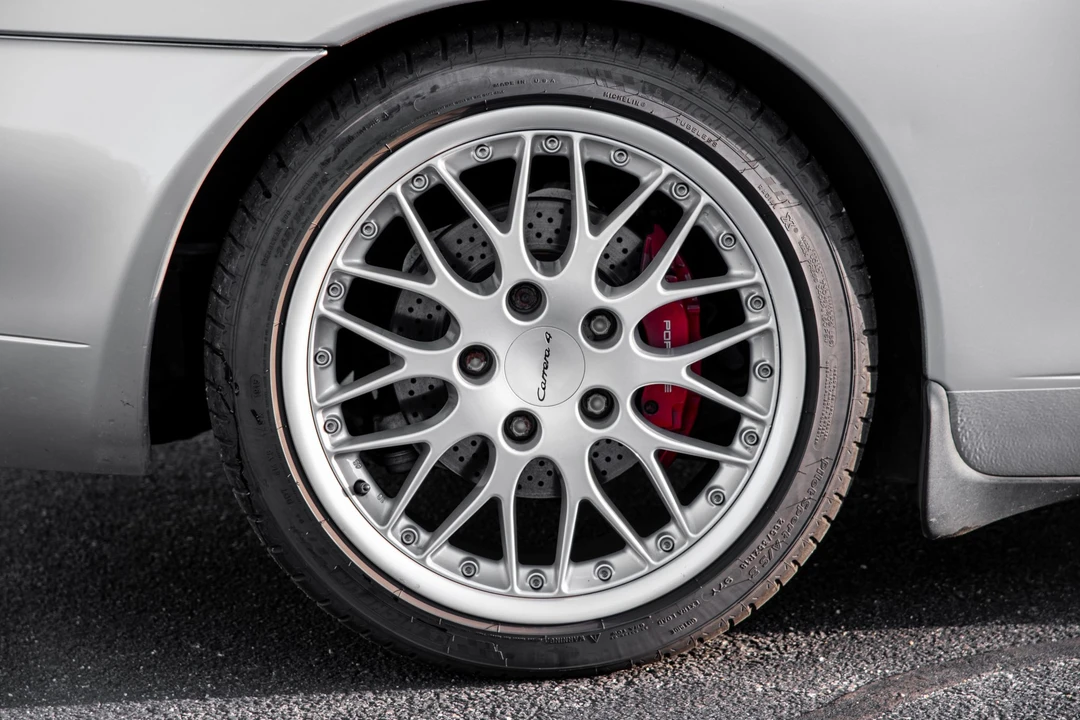2000 Porsche 996 Carrera - Image 24 of 31