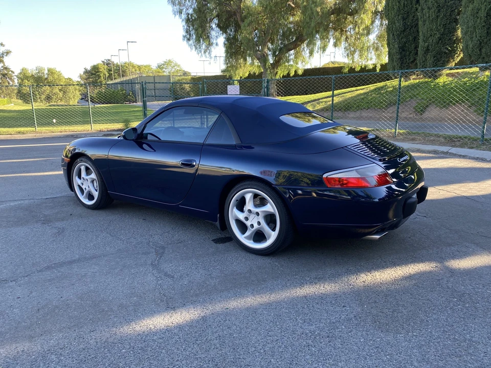 2000 Porsche 996 Carrera - Image 26 of 31
