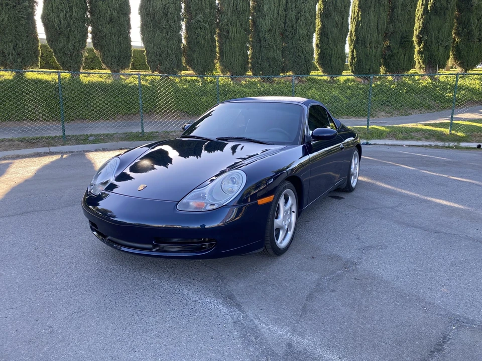 2000 Porsche 996 Carrera - Image 29 of 31