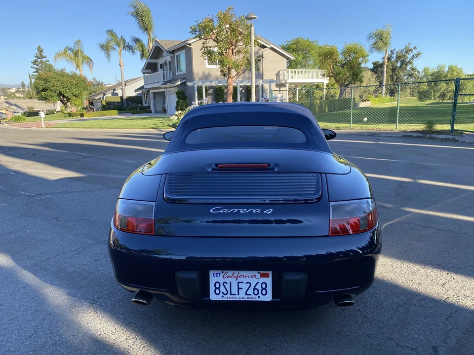 2000 Porsche 996 Carrera - Image 24 of 31