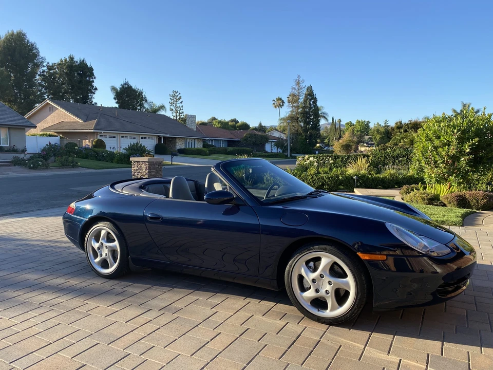 2000 Porsche 996 Carrera - Image 2 of 31