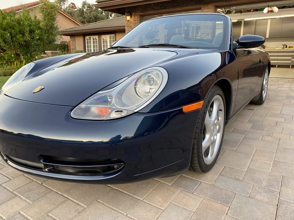 2000 Porsche 996 Carrera - Image 9 of 31