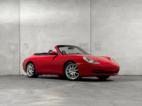 2000 Porsche 911 Carrera 4 Cabriolet