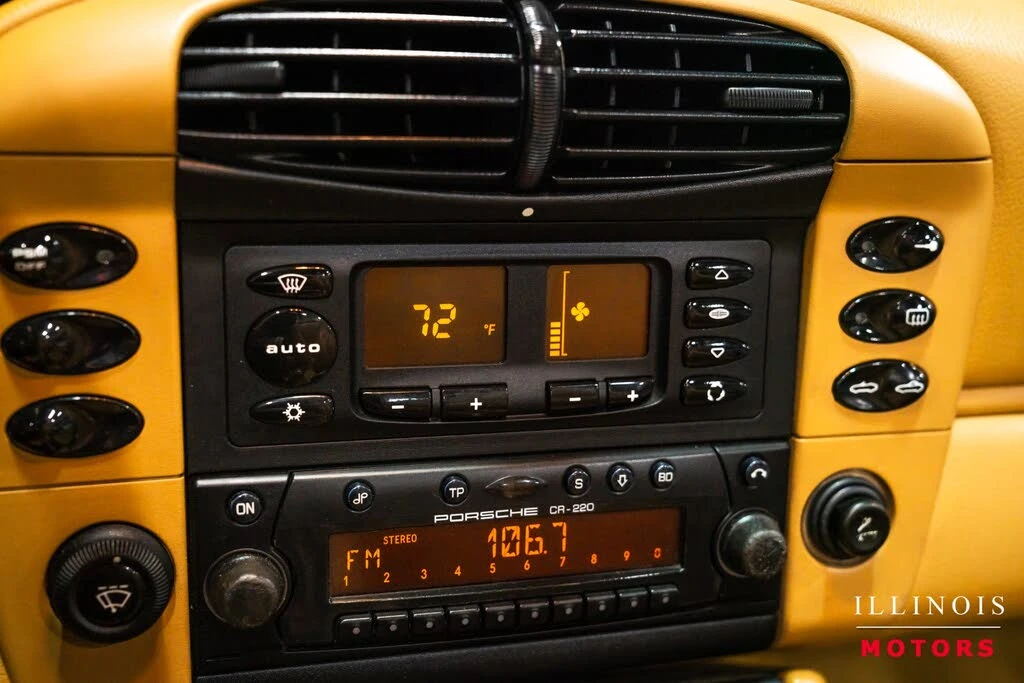 2000 Porsche 996 Carrera 4 - Image 24 of 31