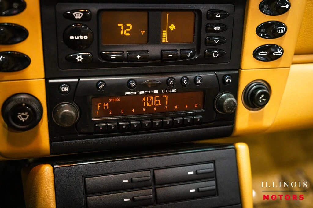 2000 Porsche 996 Carrera 4 - Image 25 of 31