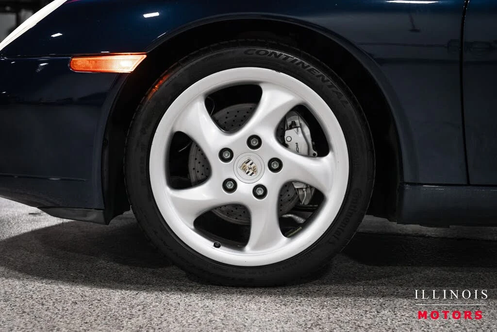 2000 Porsche 996 Carrera 4 - Image 9 of 31
