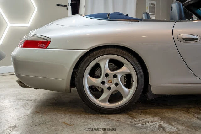 2000 Porsche 996 Carrera 4 - Image 10 of 31