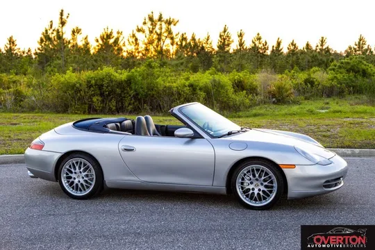 2000 Porsche 911 Carrera 4 Cabriolet
