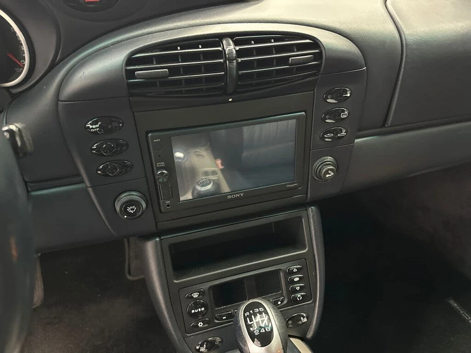 2000 Porsche 996 Carrera - Image 19 of 22