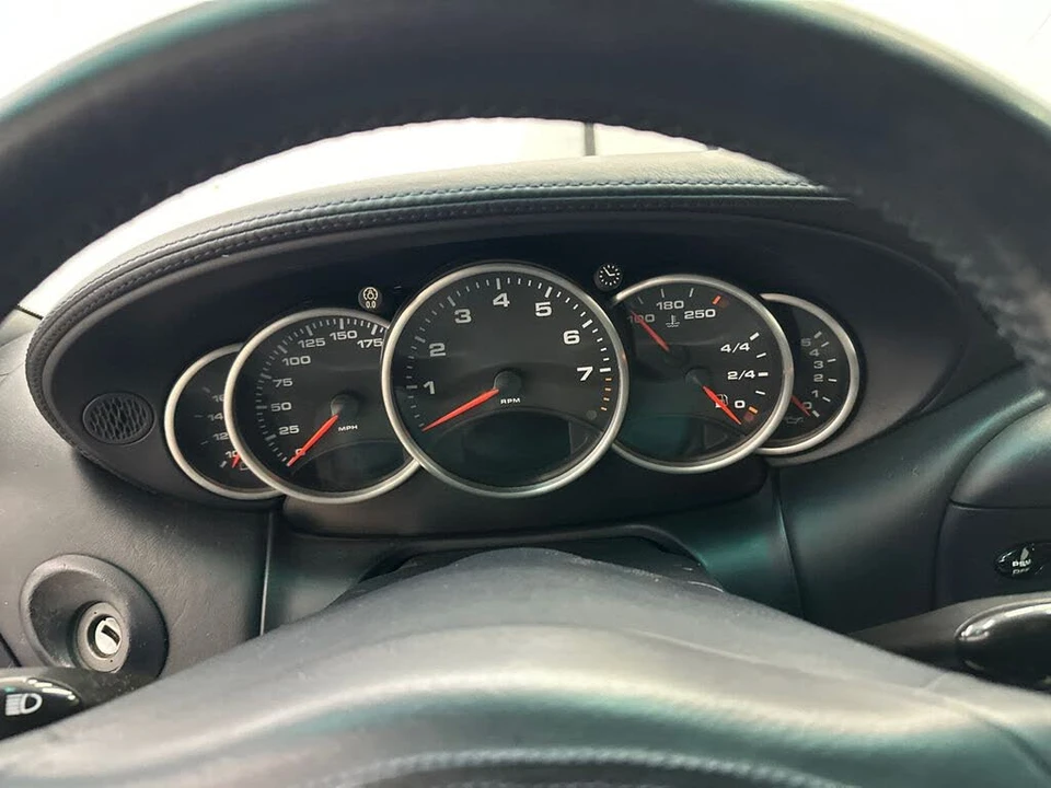 2000 Porsche 996 Carrera - Image 18 of 22
