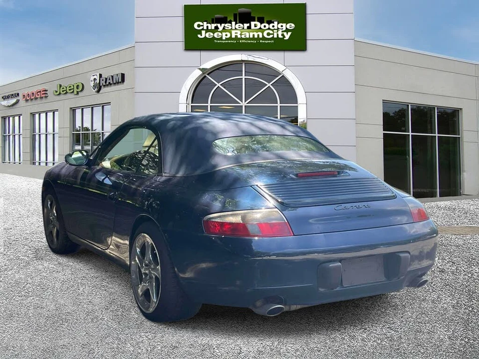 2000 Porsche 996 Carrera 4 - Image 8 of 31