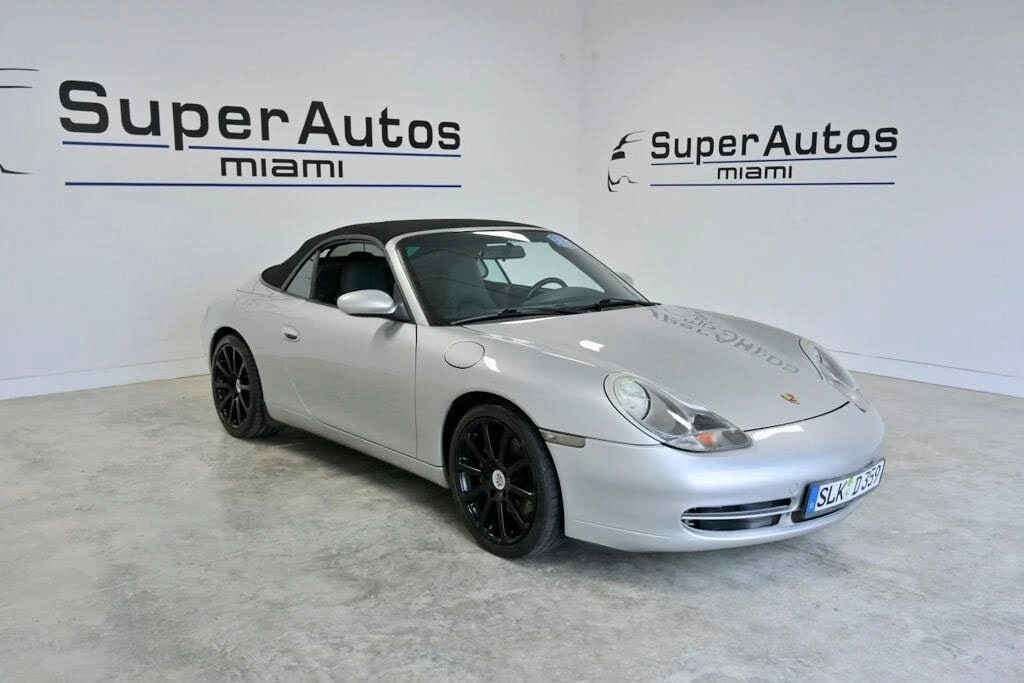 2000 Porsche 996 Carrera 4 - Image 9 of 31
